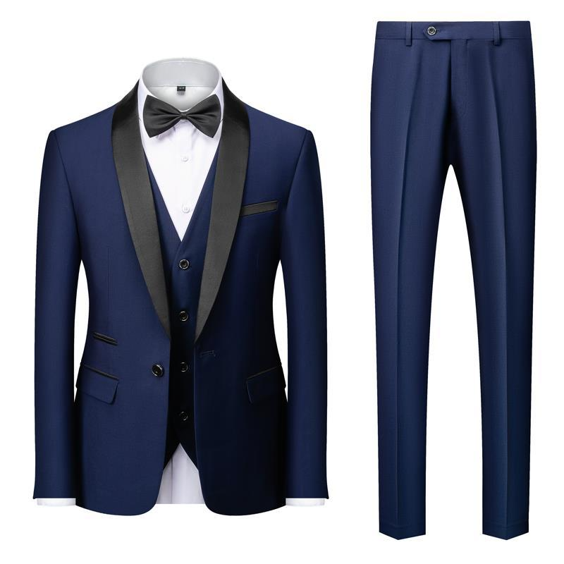vestito classico da uomo