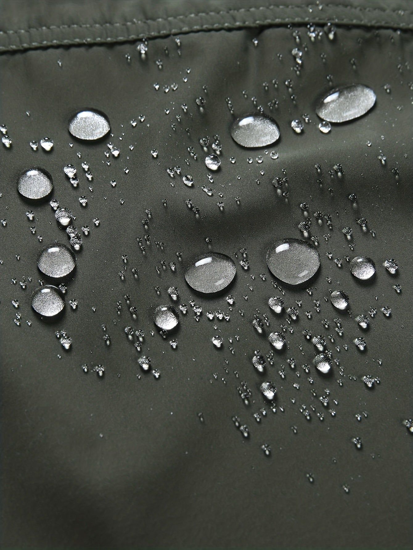 Calda giacca in pile con tasche con patta