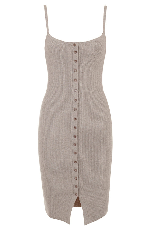 Cardigan beige in cashmere con gonna midi in maglia color cammello