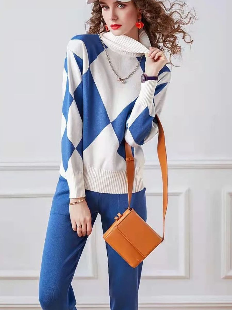 set maglione e pantaloni da donna
