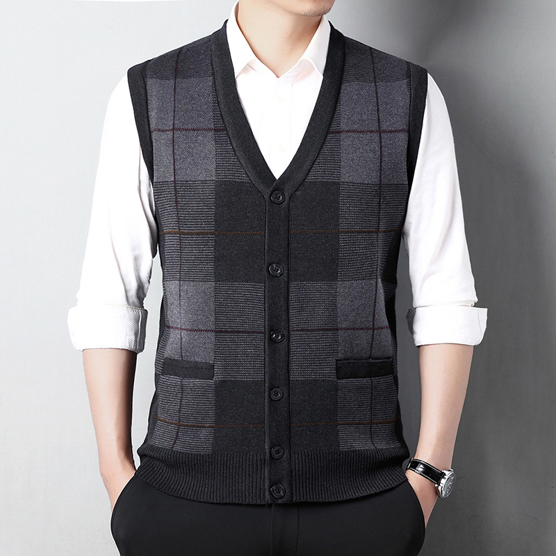 Cardigan a righe lavorato a maglia