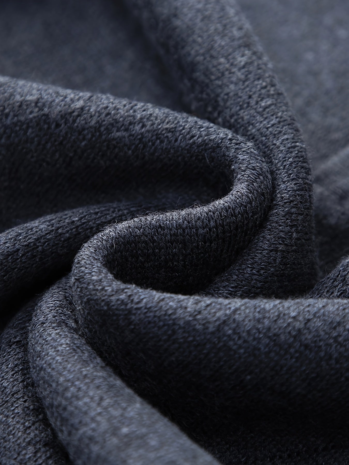 Maglione lavorato a maglia larga