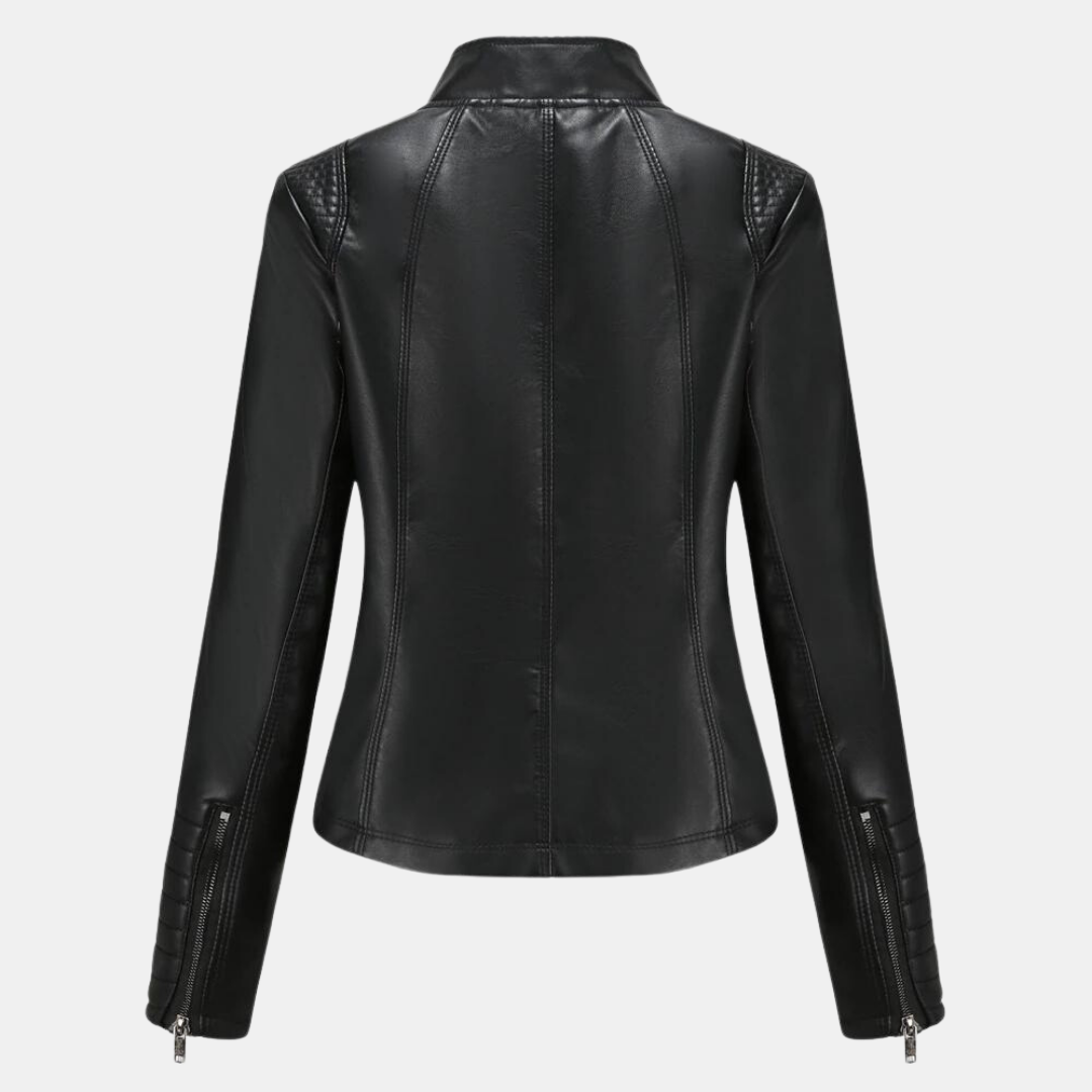 Giacca da donna realizzata in similpelle