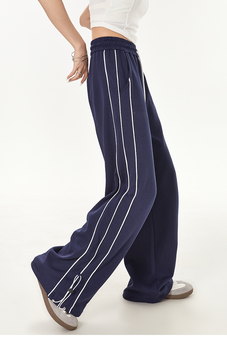 Pantaloni sportivi larghi con vita alta e gambe dritte