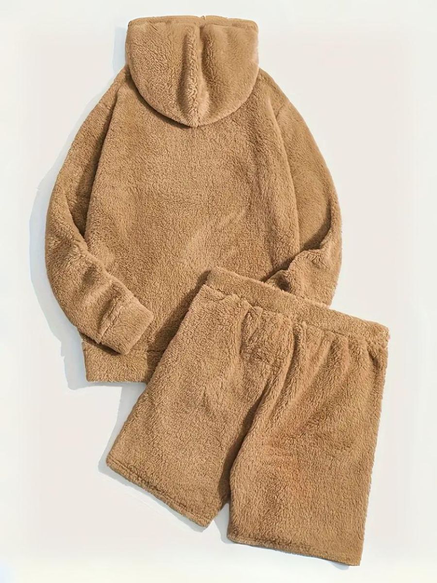soffice felpa con cappuccio e pantaloncini