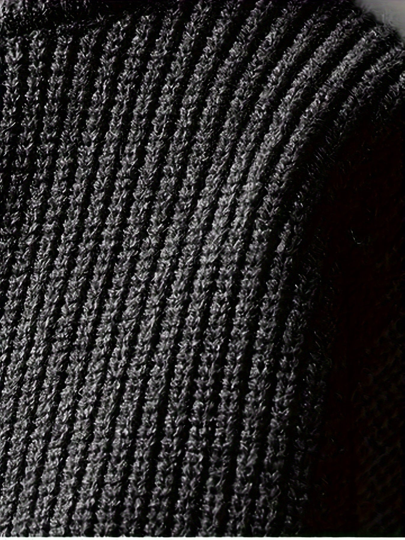 Maglione lavorato ai ferri con motivo a righe