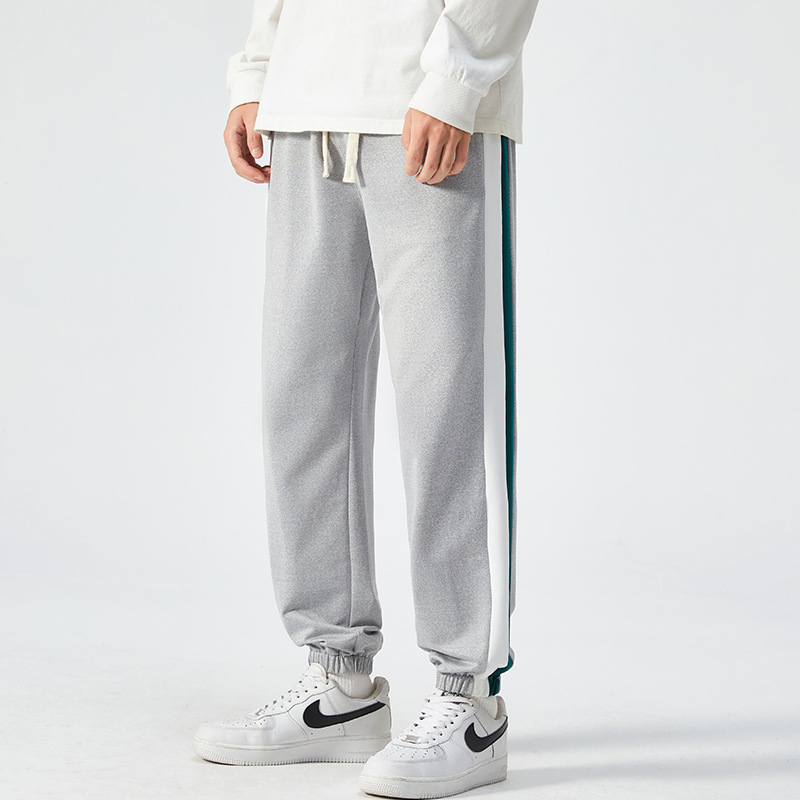 Pantaloni sportivi extra large