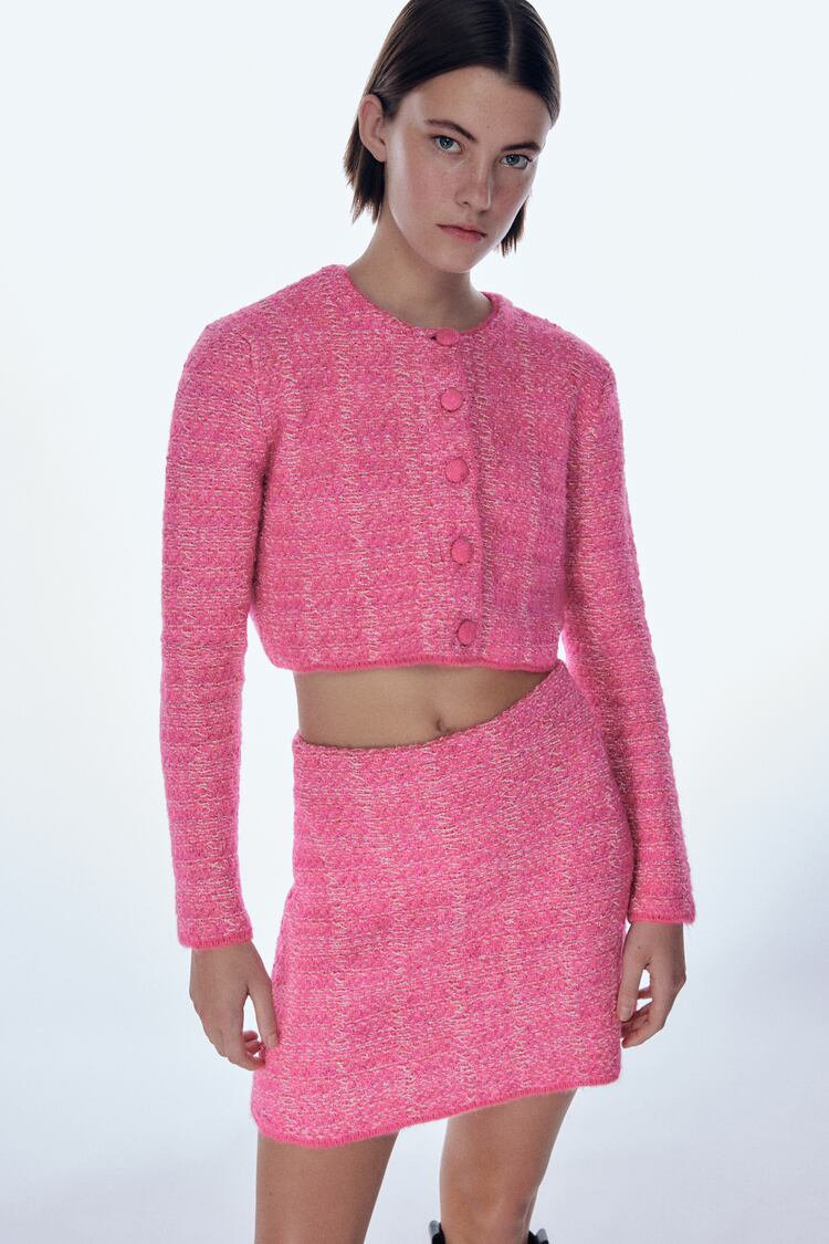 Gilet in maglia testurizzata con tailleur gonna