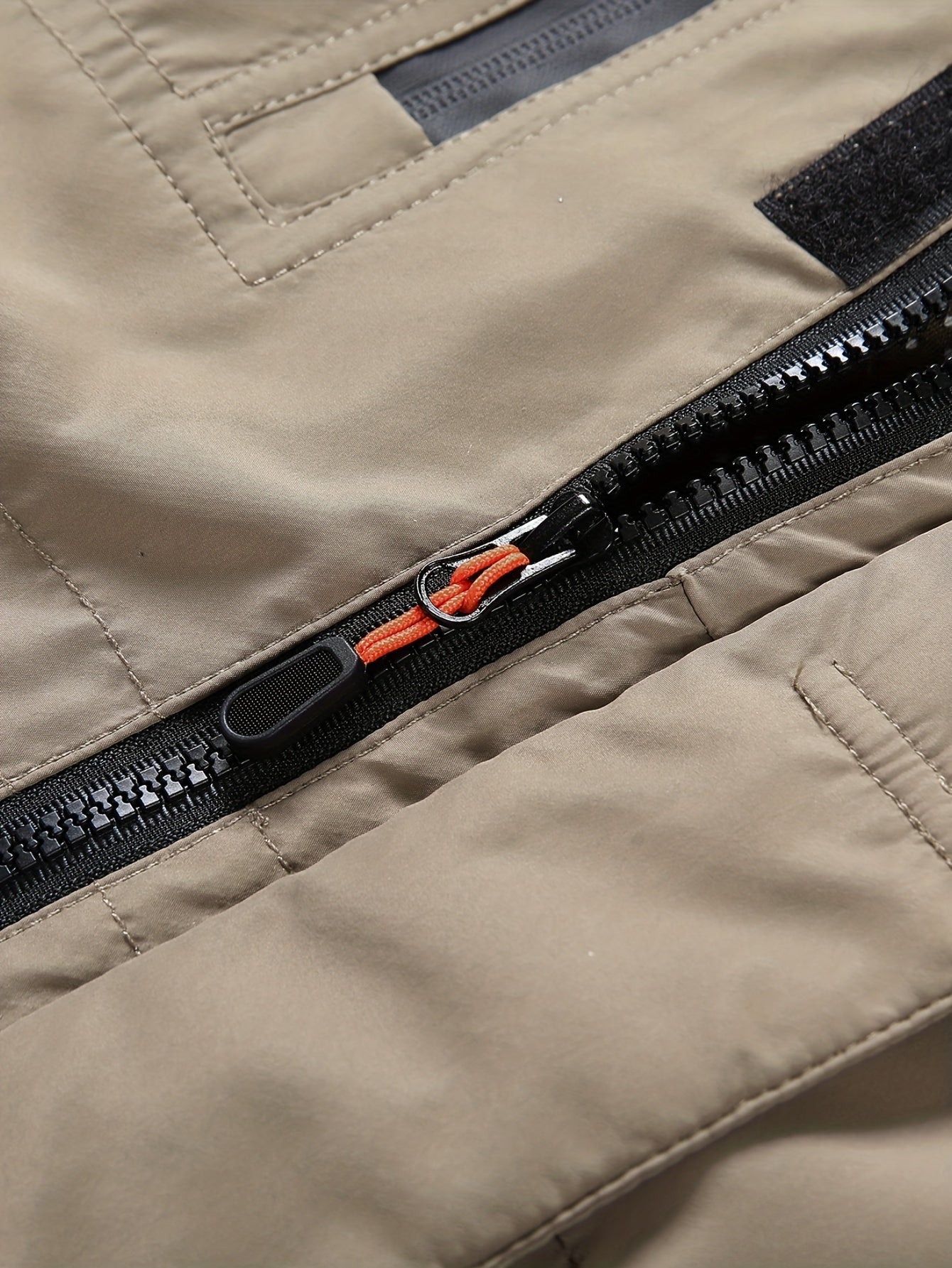 Calda giacca in pile con tasche con patta