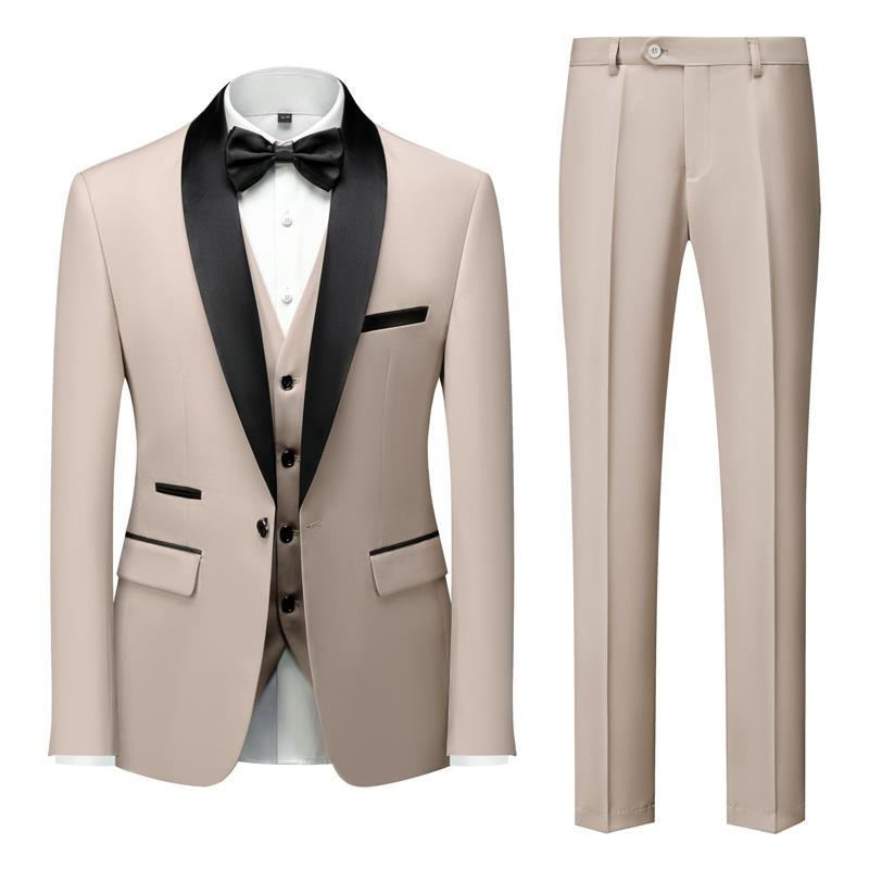 vestito classico da uomo
