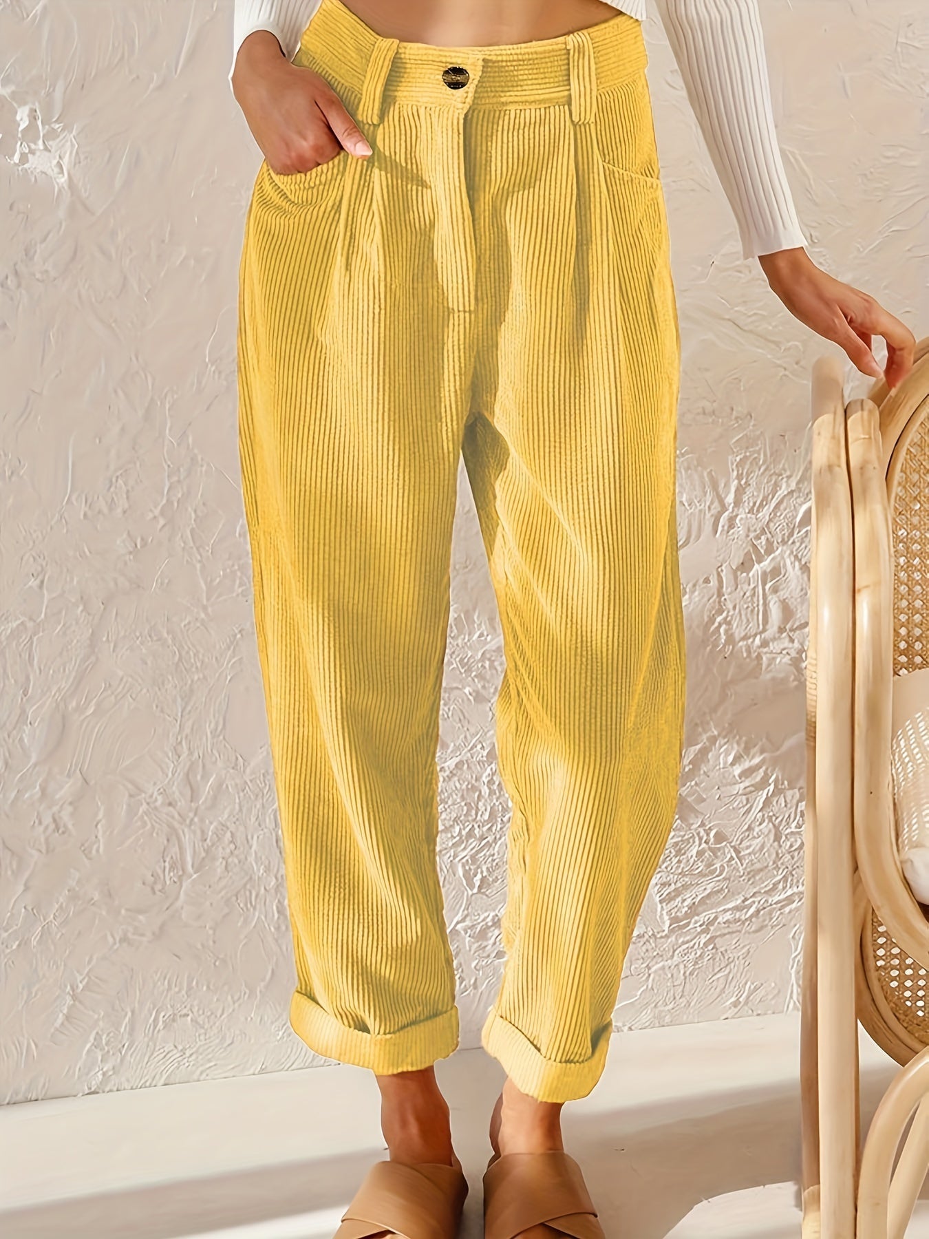 Pantaloni in velluto a coste con gamba dritta
