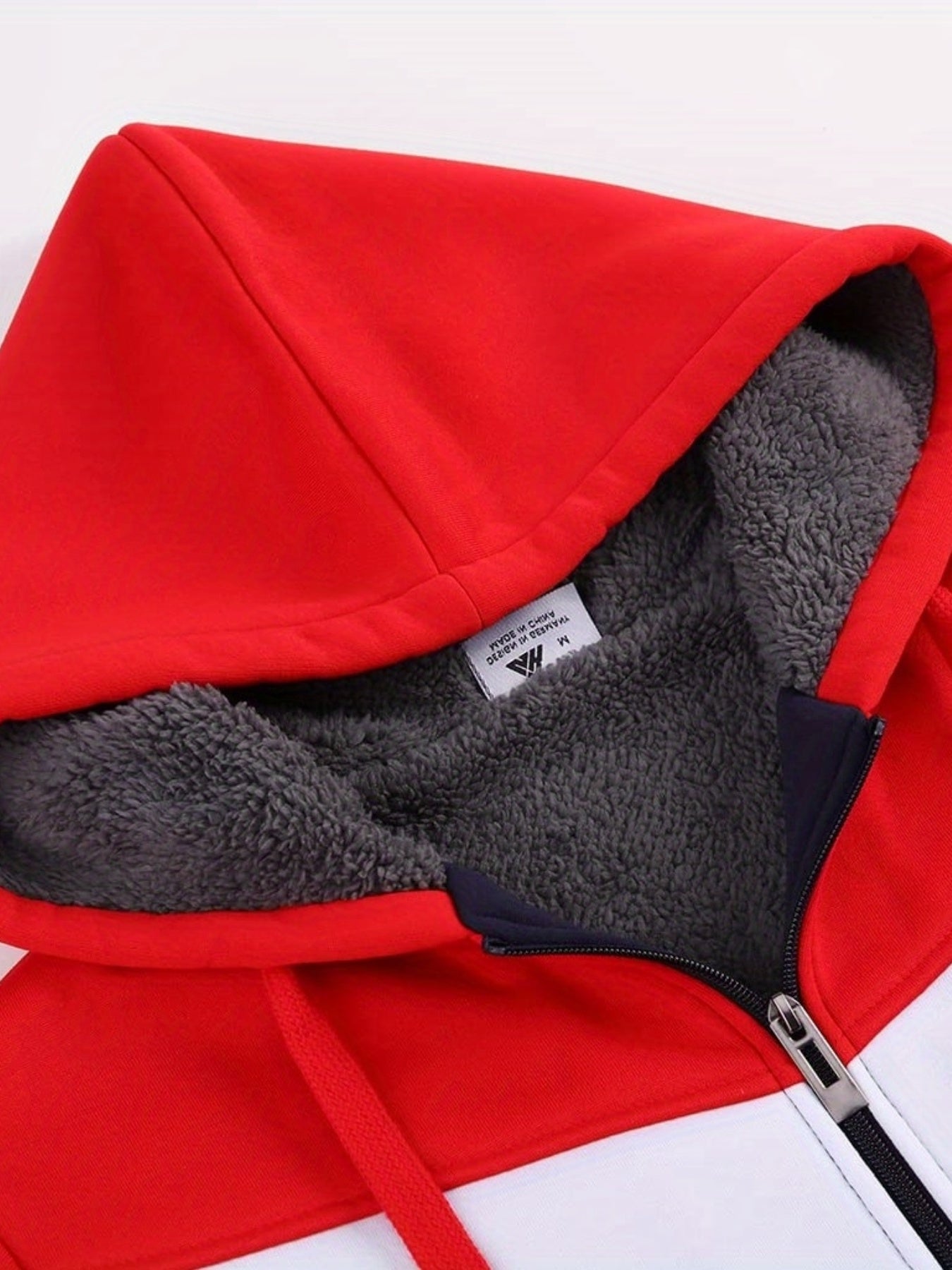 Felpa con cappuccio versatile in pelliccia da uomo