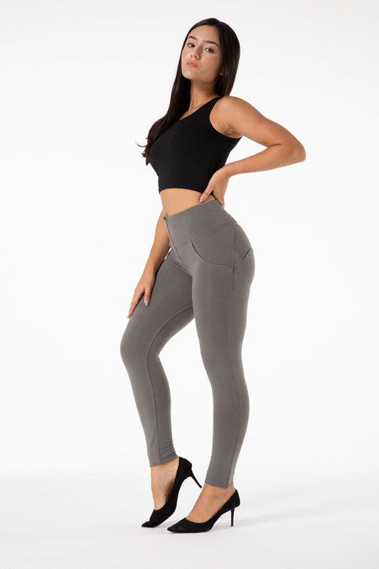 Leggings aderenti grigi a vita alta
