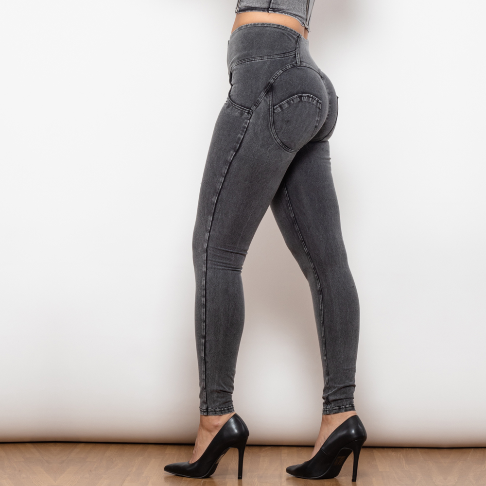 Jeans aderenti grigi a vita alta