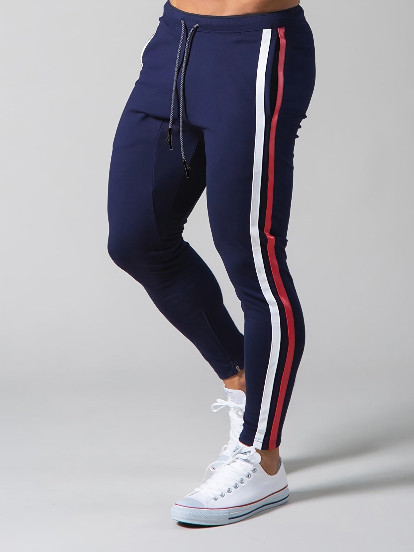 Pantaloni sportivi della tuta con motivo a righe