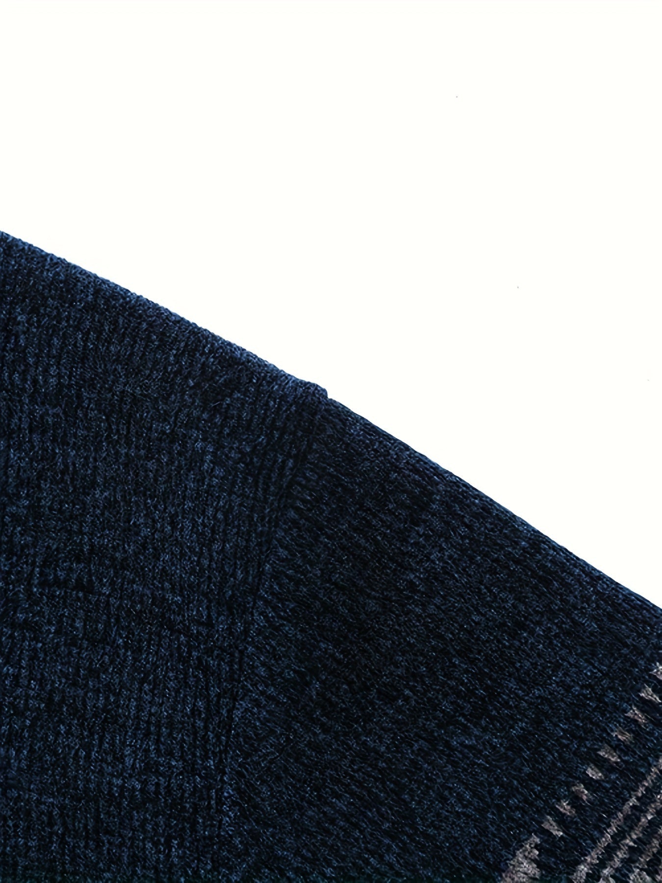 Maglione lavorato a maglia slim con motivo etnico