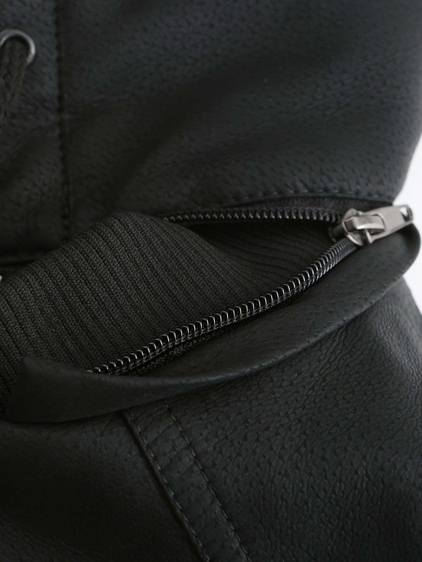 Giacca in pelle trapuntata