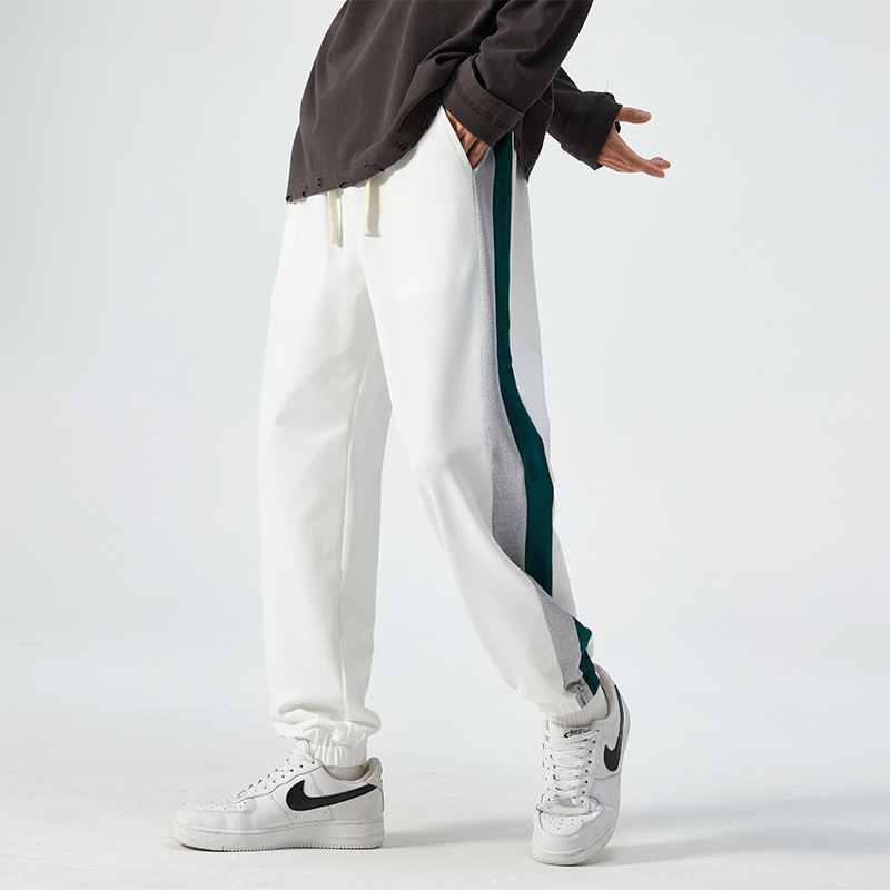 Pantaloni sportivi extra large
