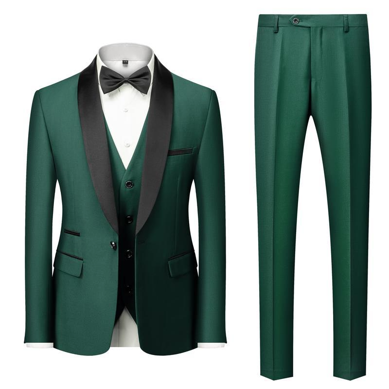 vestito classico da uomo