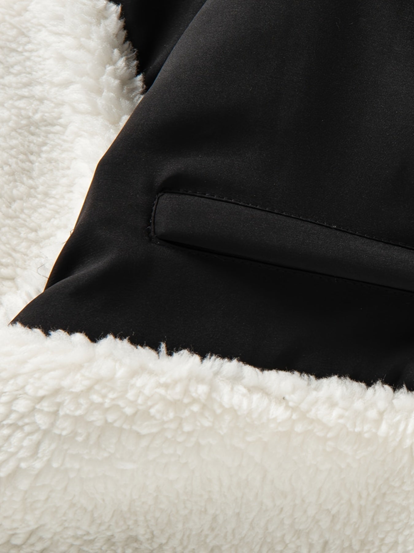 Giacca in morbido pile da uomo