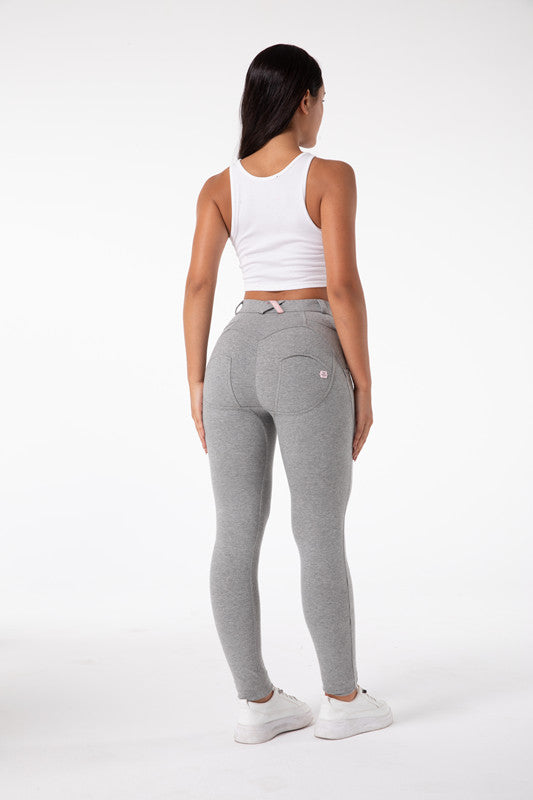 Leggings aderenti grigio chiaro a vita alta