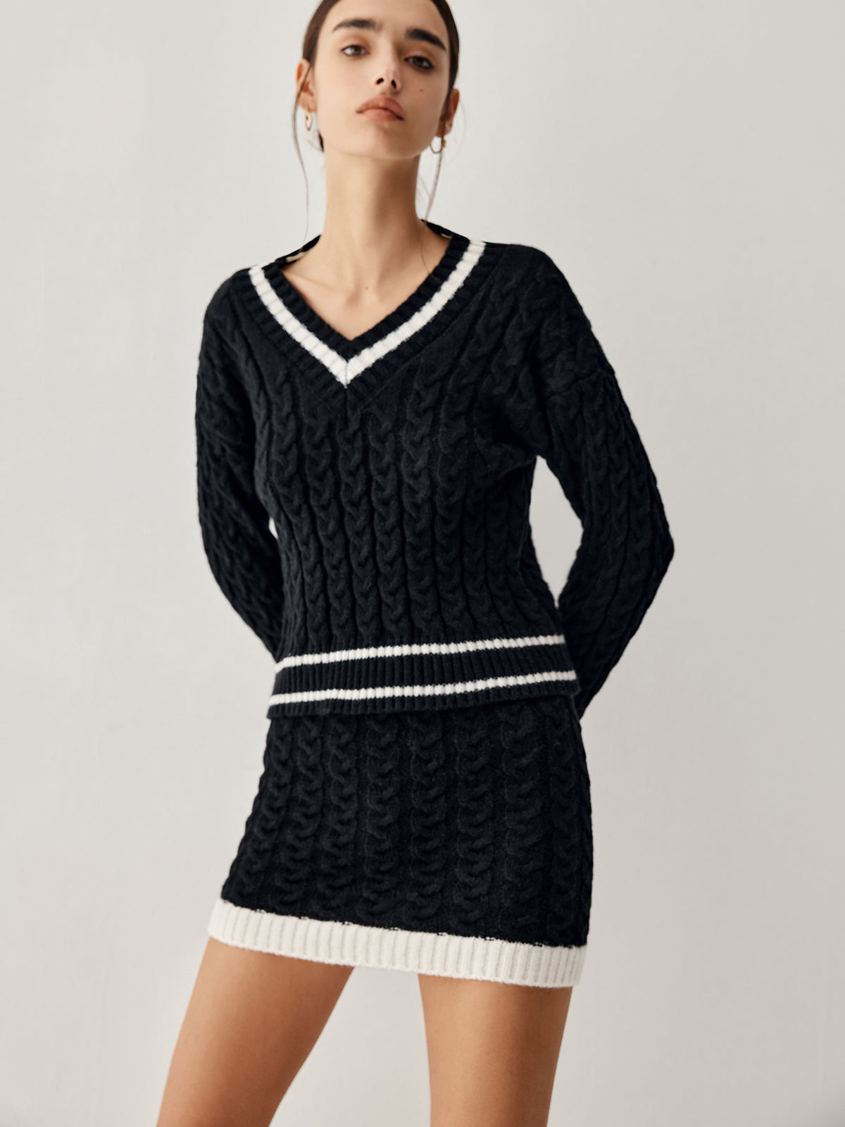 Set maglione e gonna lavorati a maglia vintage