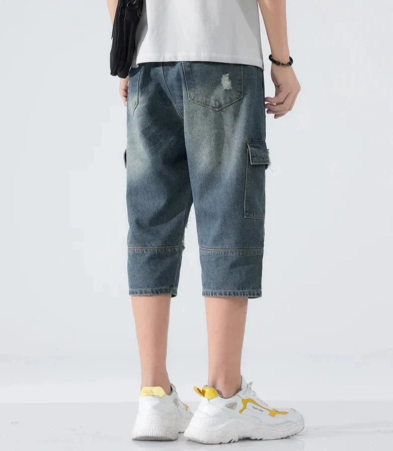 Shorts larghi in denim strappati