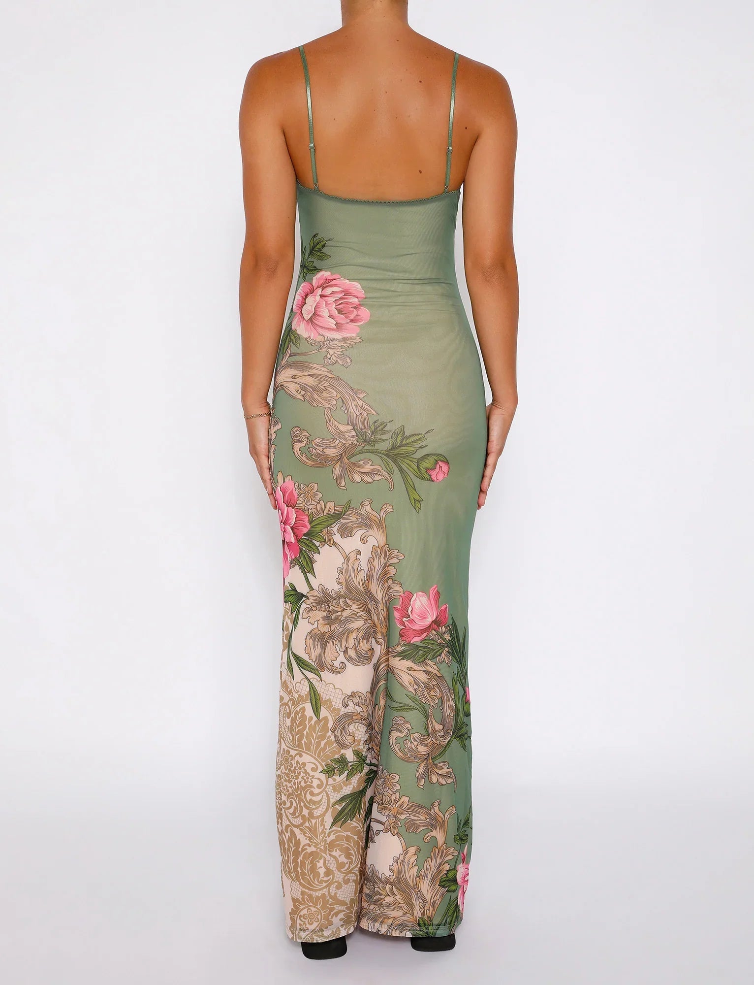 Vestito in pizzo verde floreale