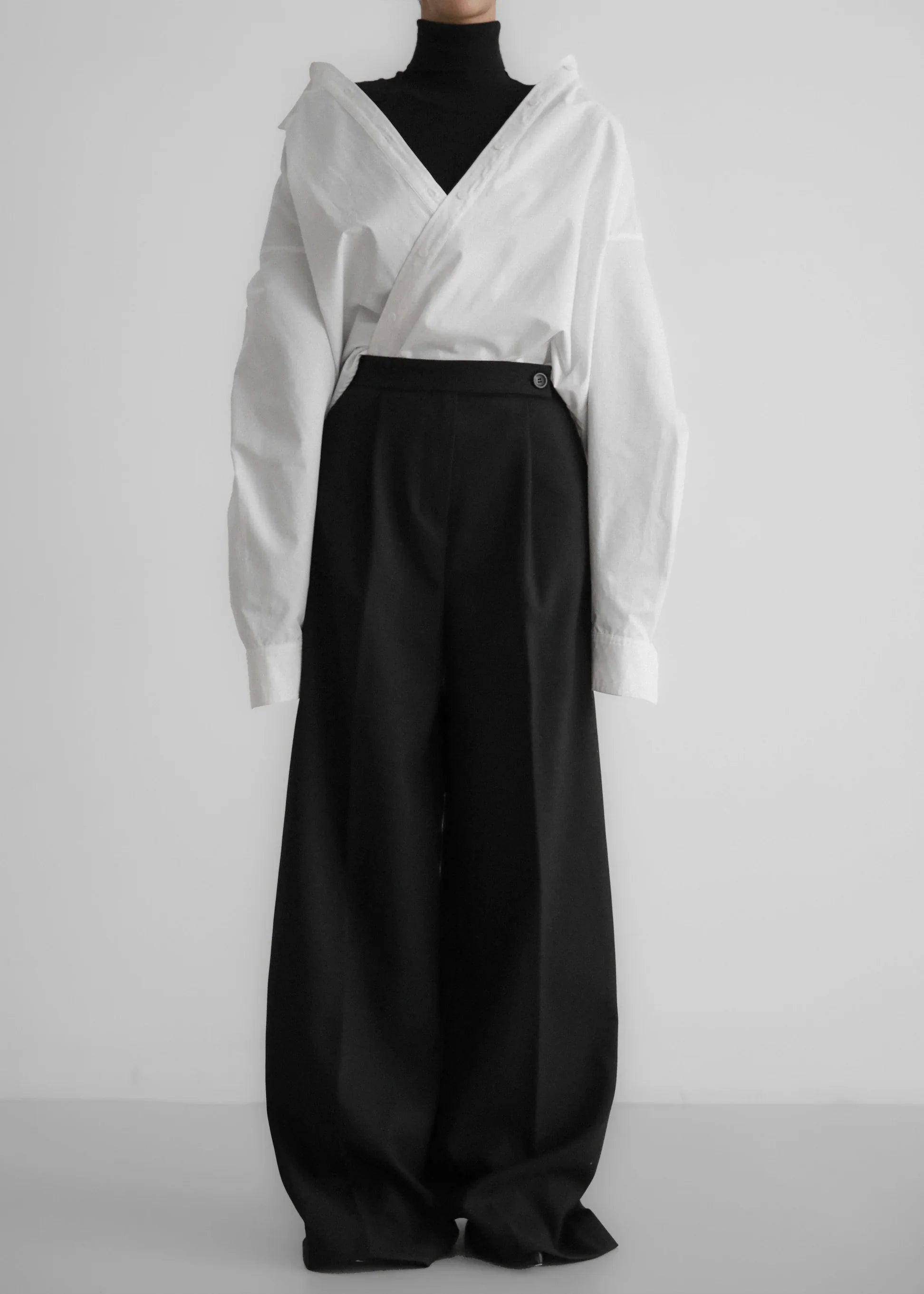 Pantaloni classici a gamba larga
