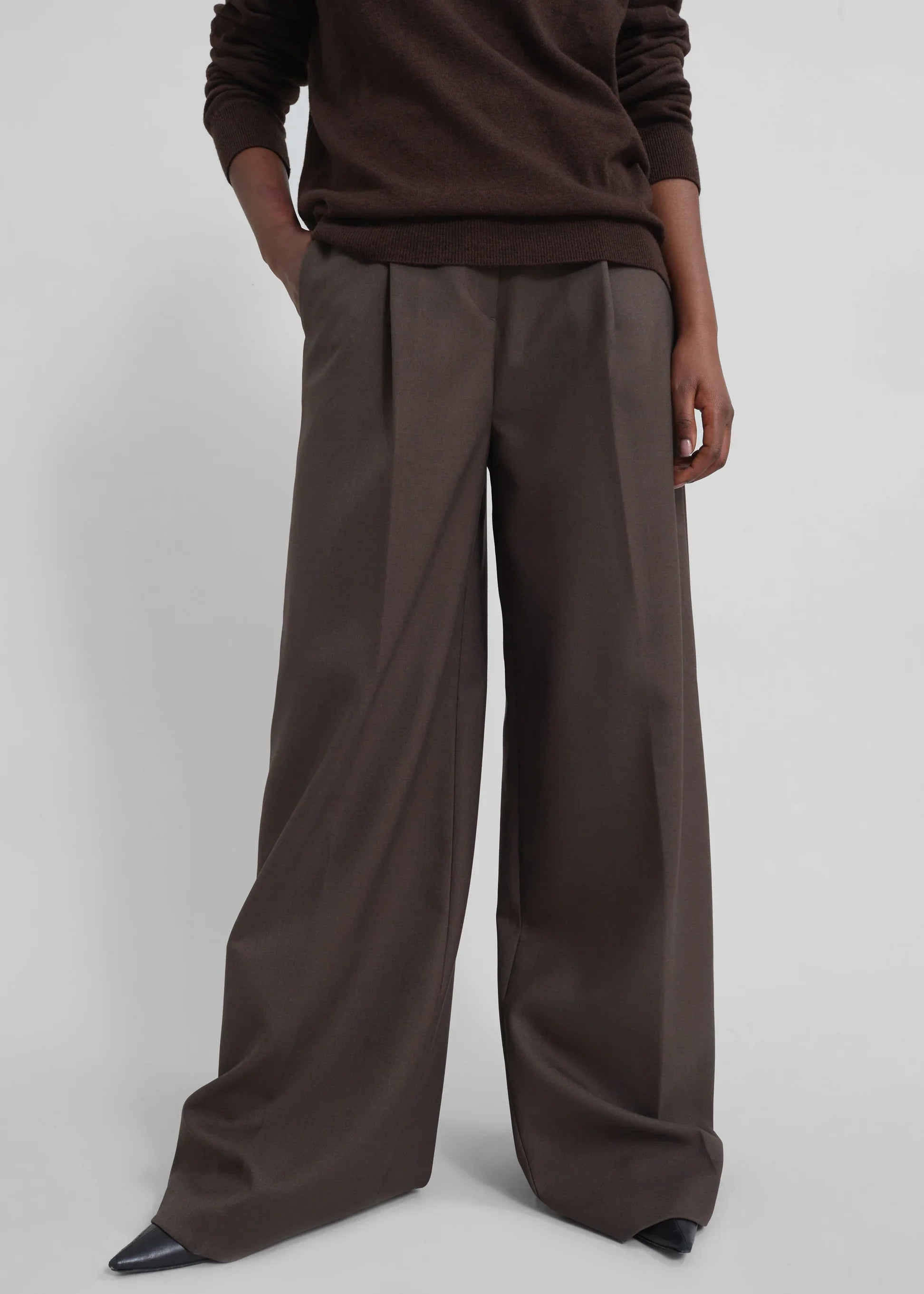 Pantaloni classici a gamba larga