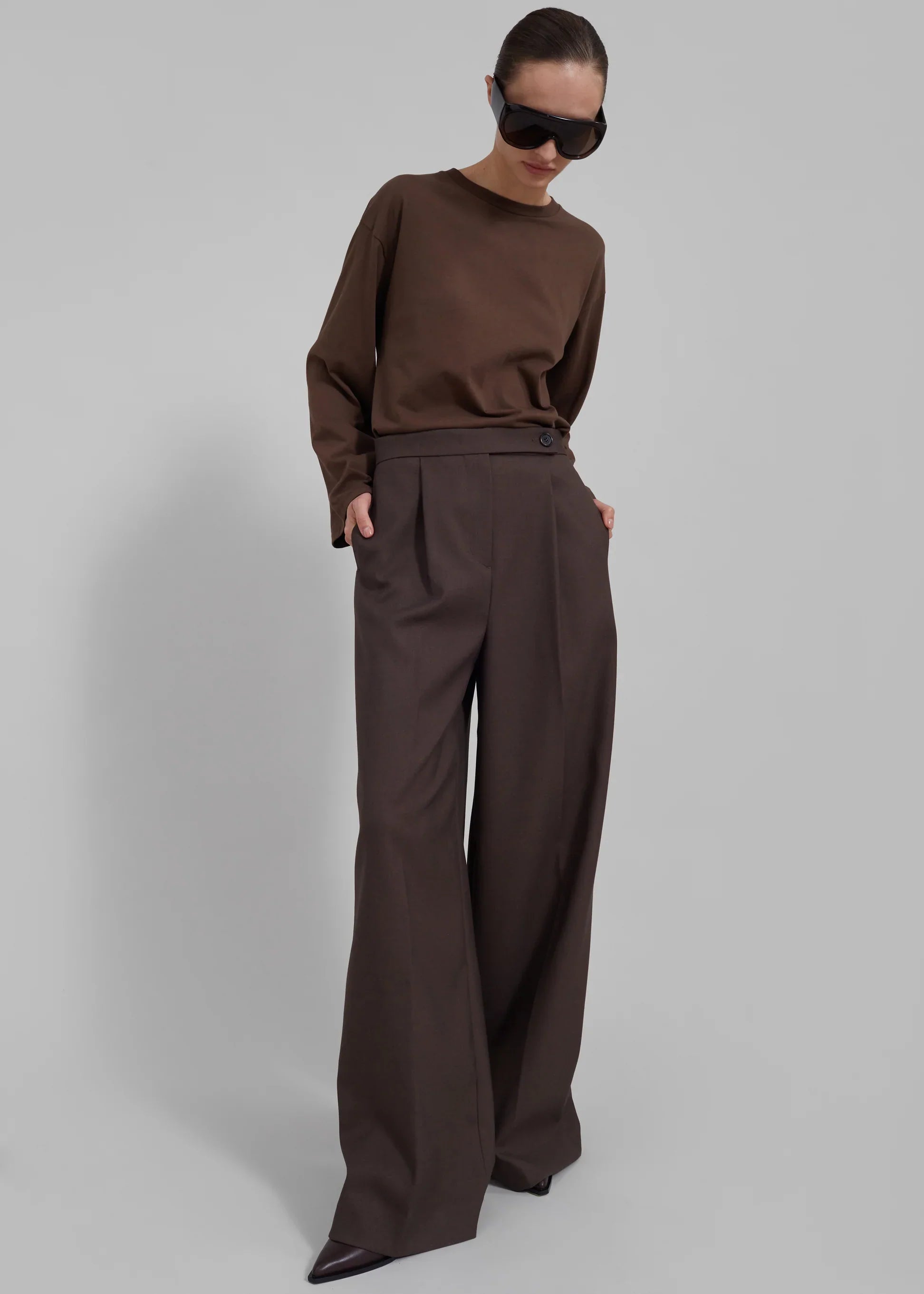 Pantaloni classici a gamba larga