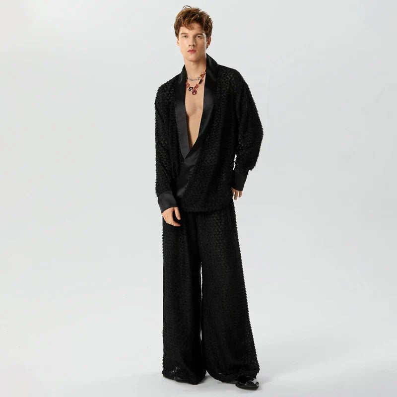Camicia nera ampia con texture e pantaloni