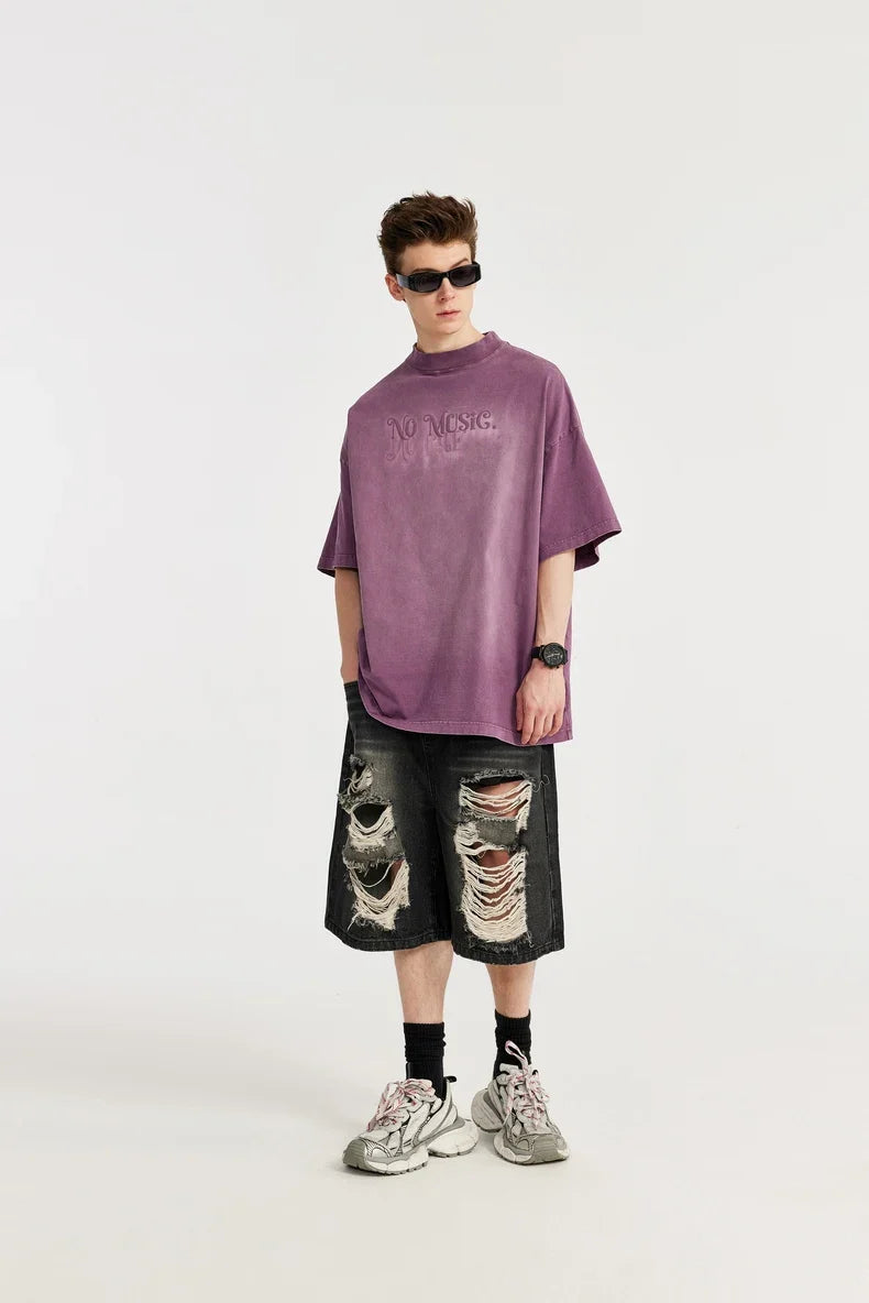 T-shirt lavata e tinta in cravatta