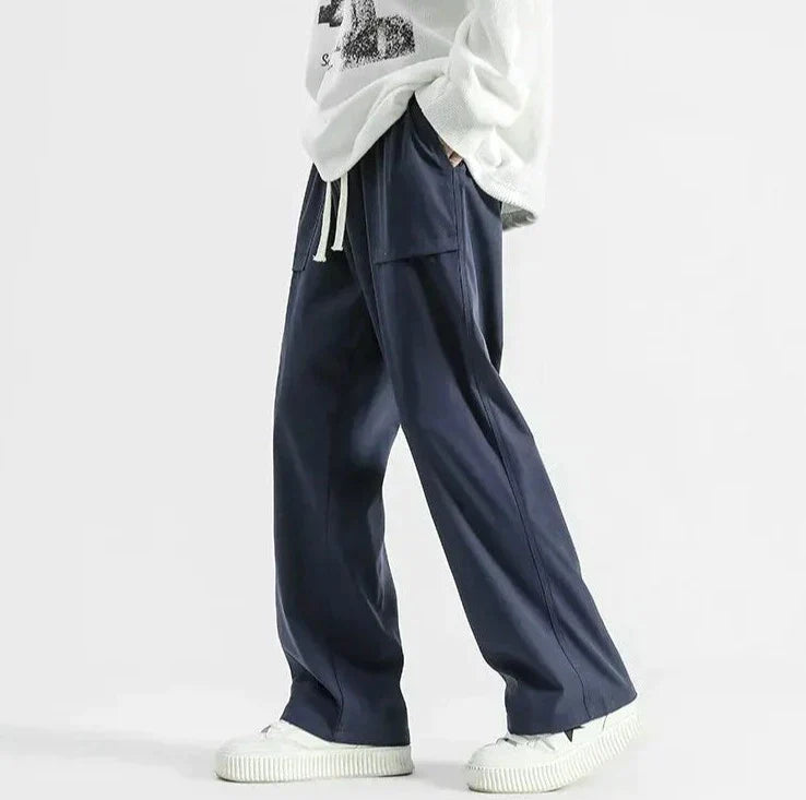 Pantaloni sportivi larghi