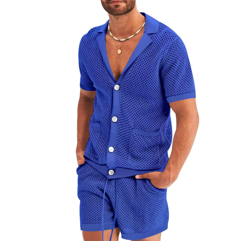 Ritaglio di maglietta trasparente e pantaloncini