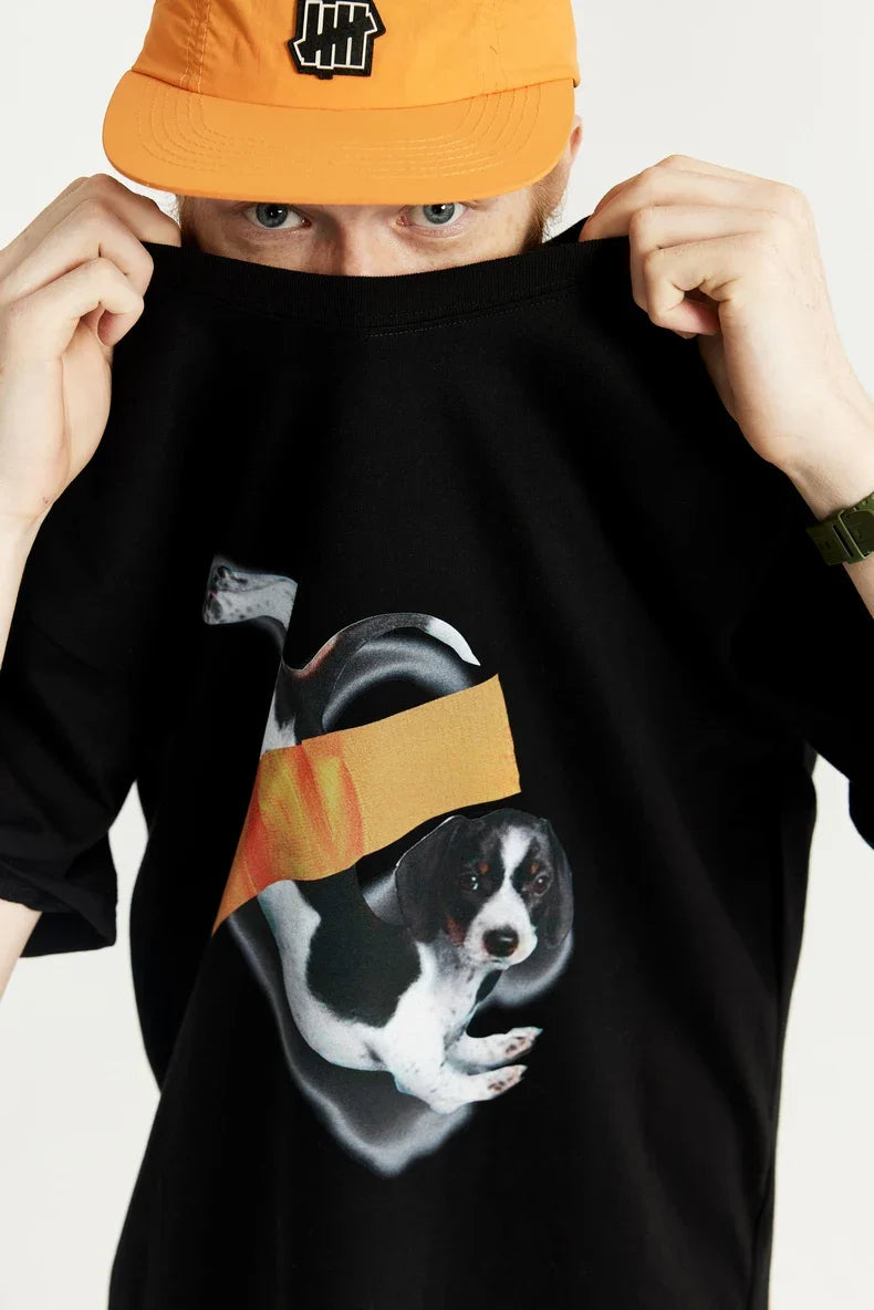 T-shirt con stampa di cucciolo