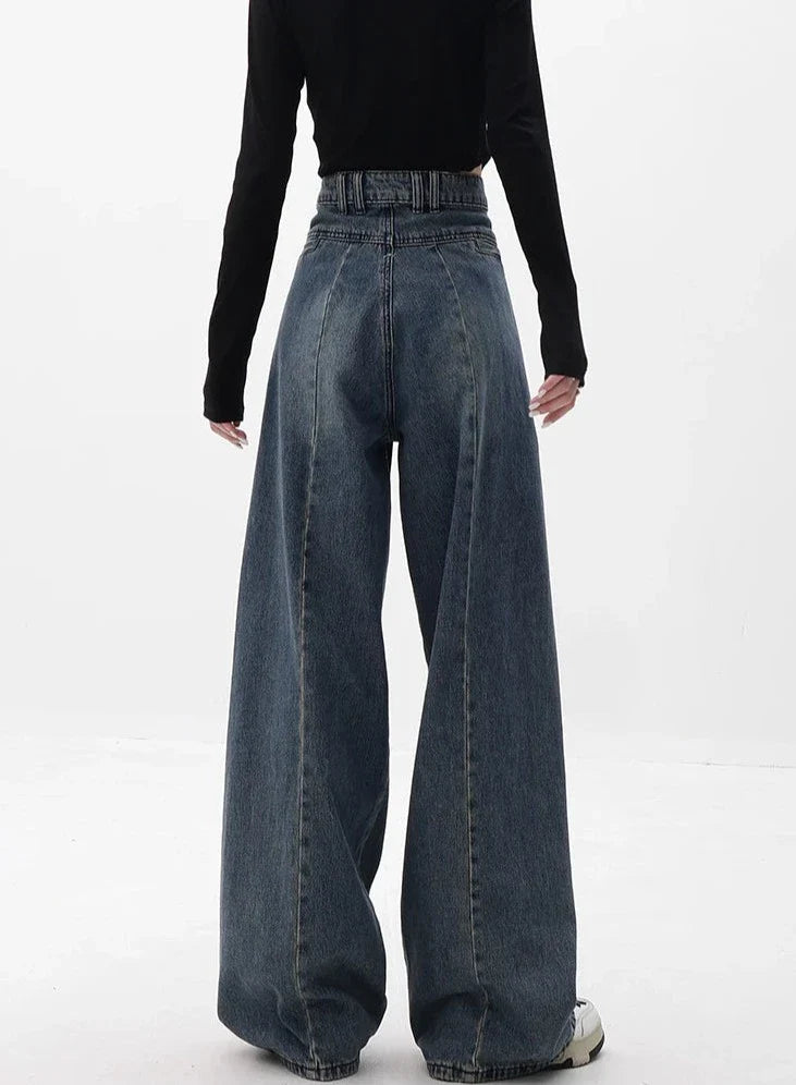 Jeans a vita alta con gamba ampia