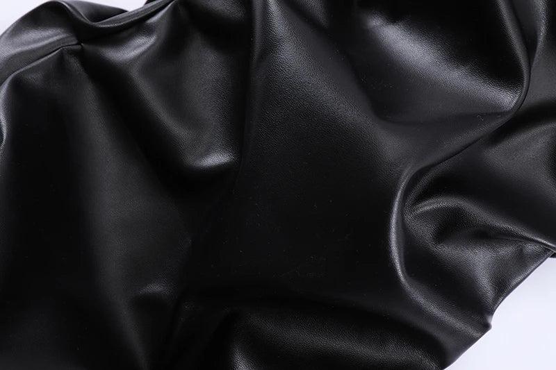 Pantaloni neri larghi in pelle PU plissettata