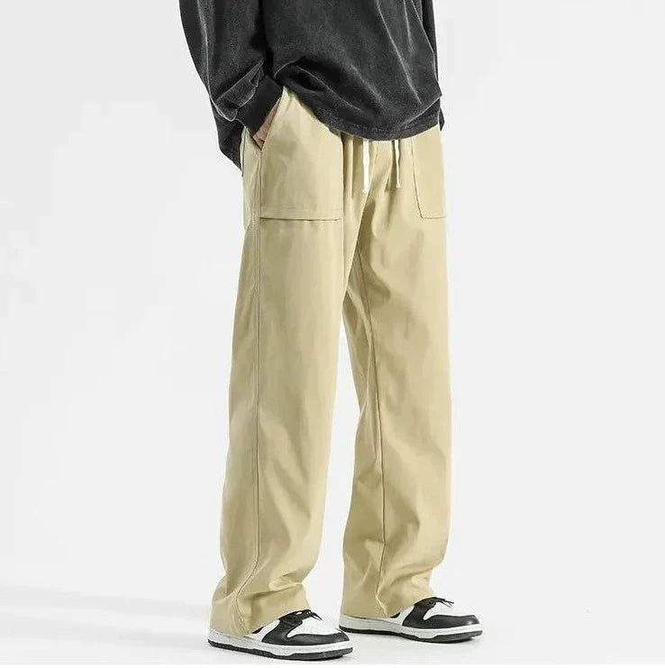 Pantaloni sportivi larghi