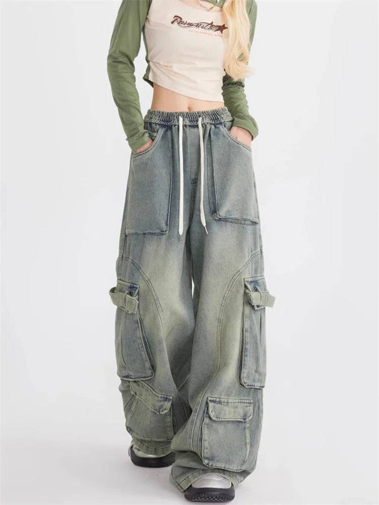 Jeans larghi retr? con ampie tasche