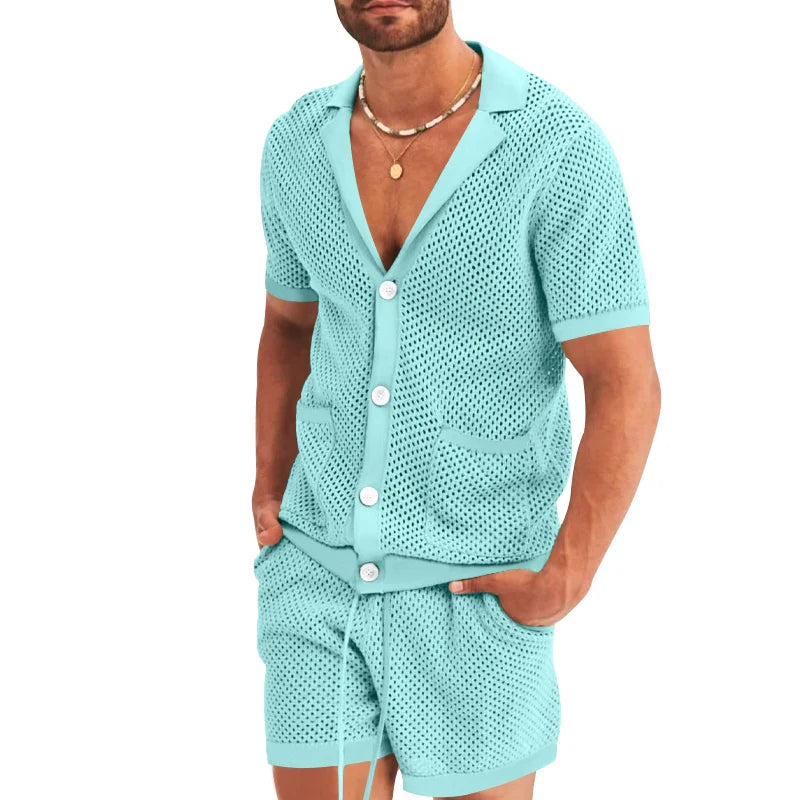 Ritaglio di maglietta trasparente e pantaloncini