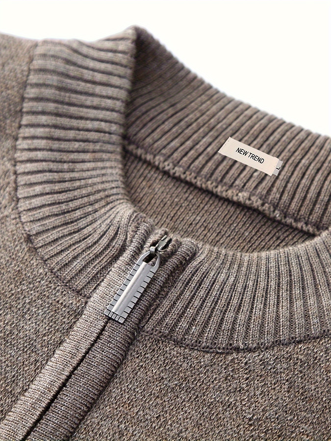 Maglione lavorato a maglia larga