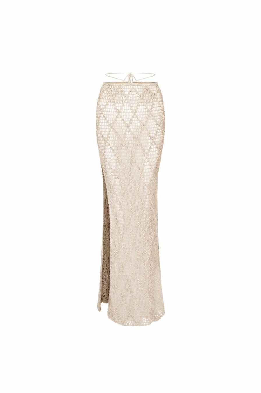 Costume da bagno estivo con top e gonna lavorati a maglia