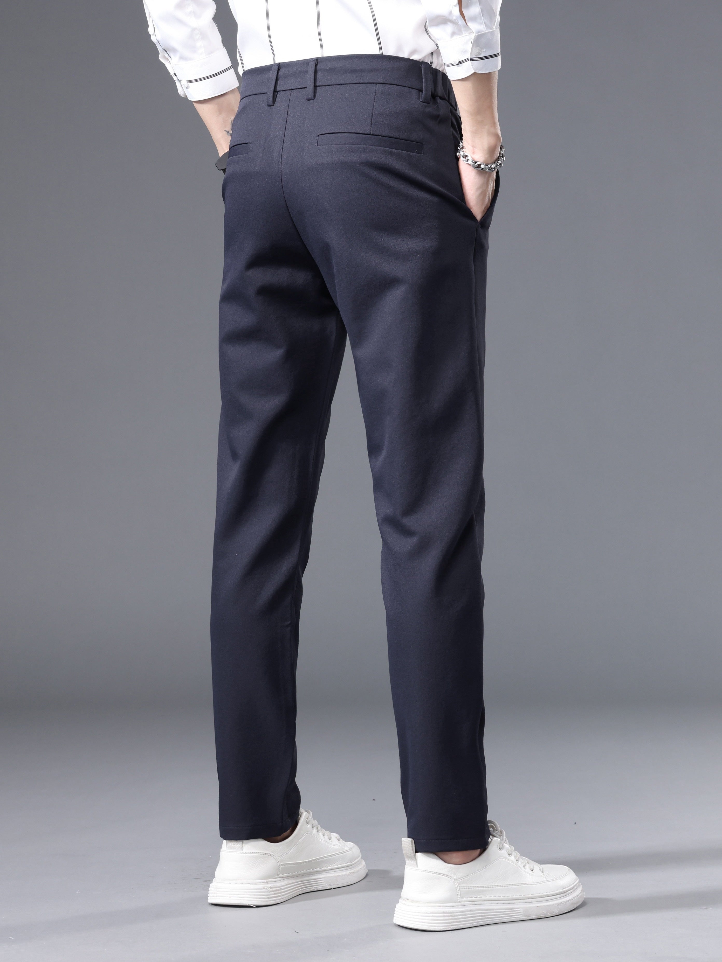 Pantaloni semiformali elasticizzati da uomo
