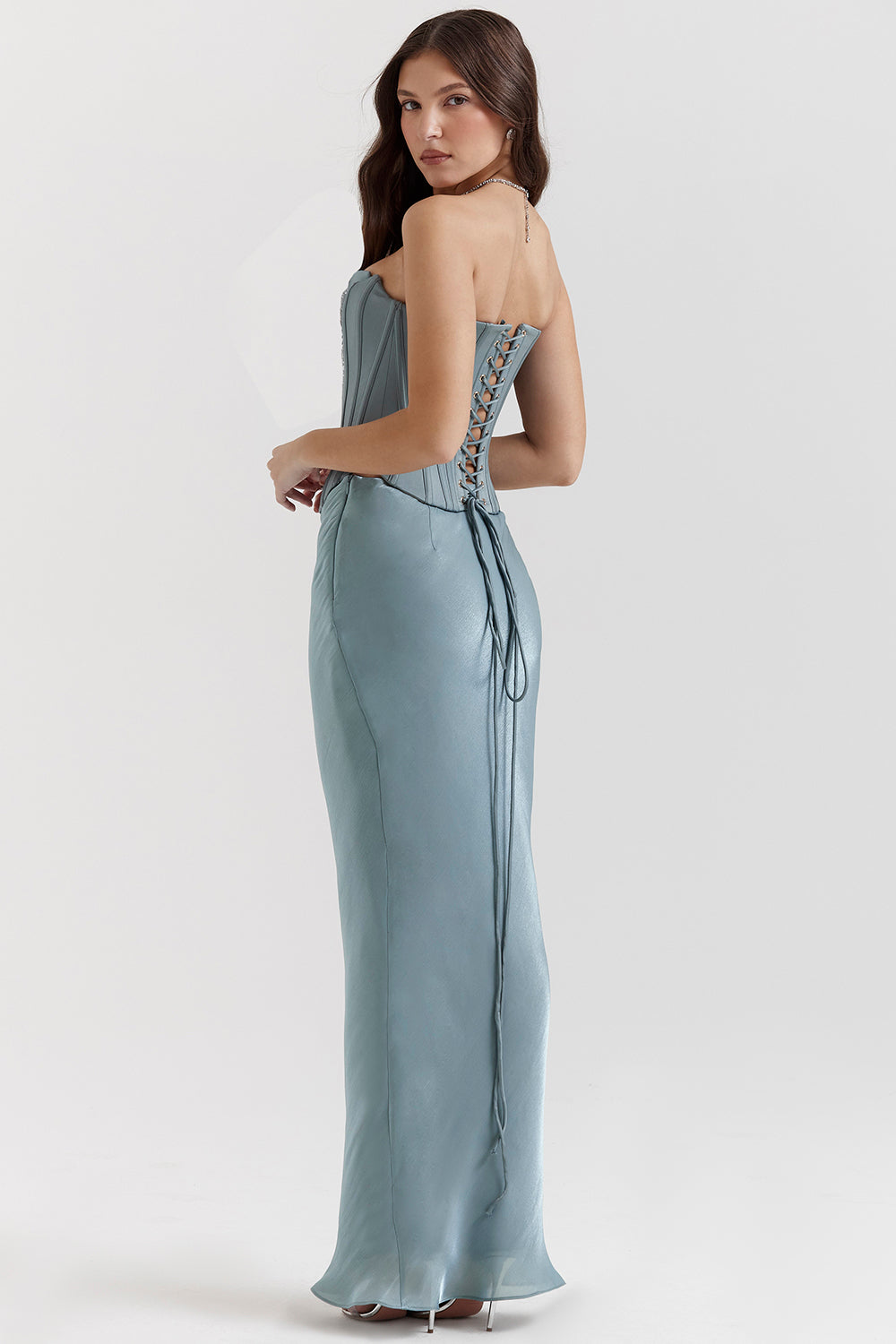 Corsetto in raso decorato blu freddo con gonna