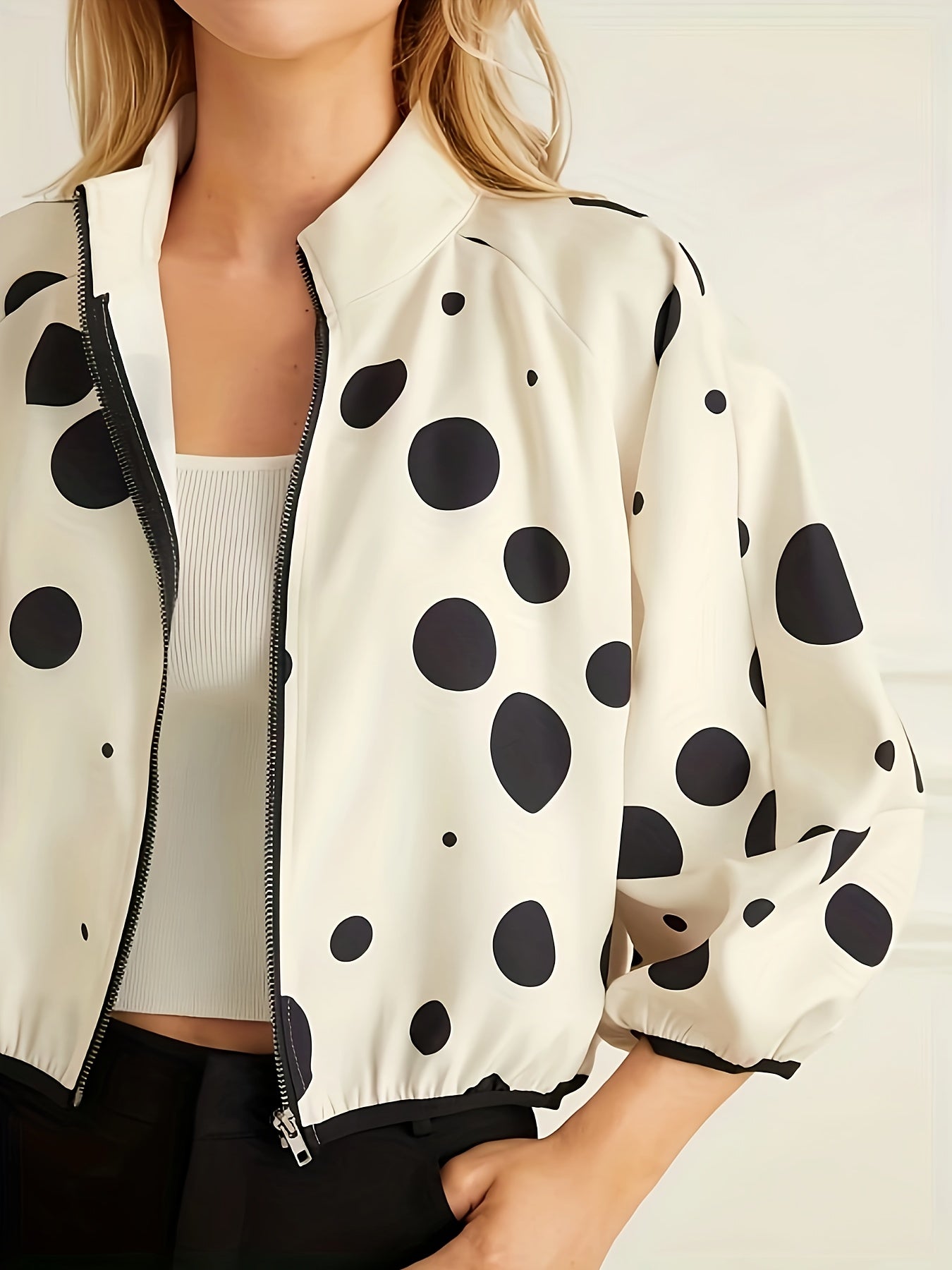 Giacca con zip e stampa a pois