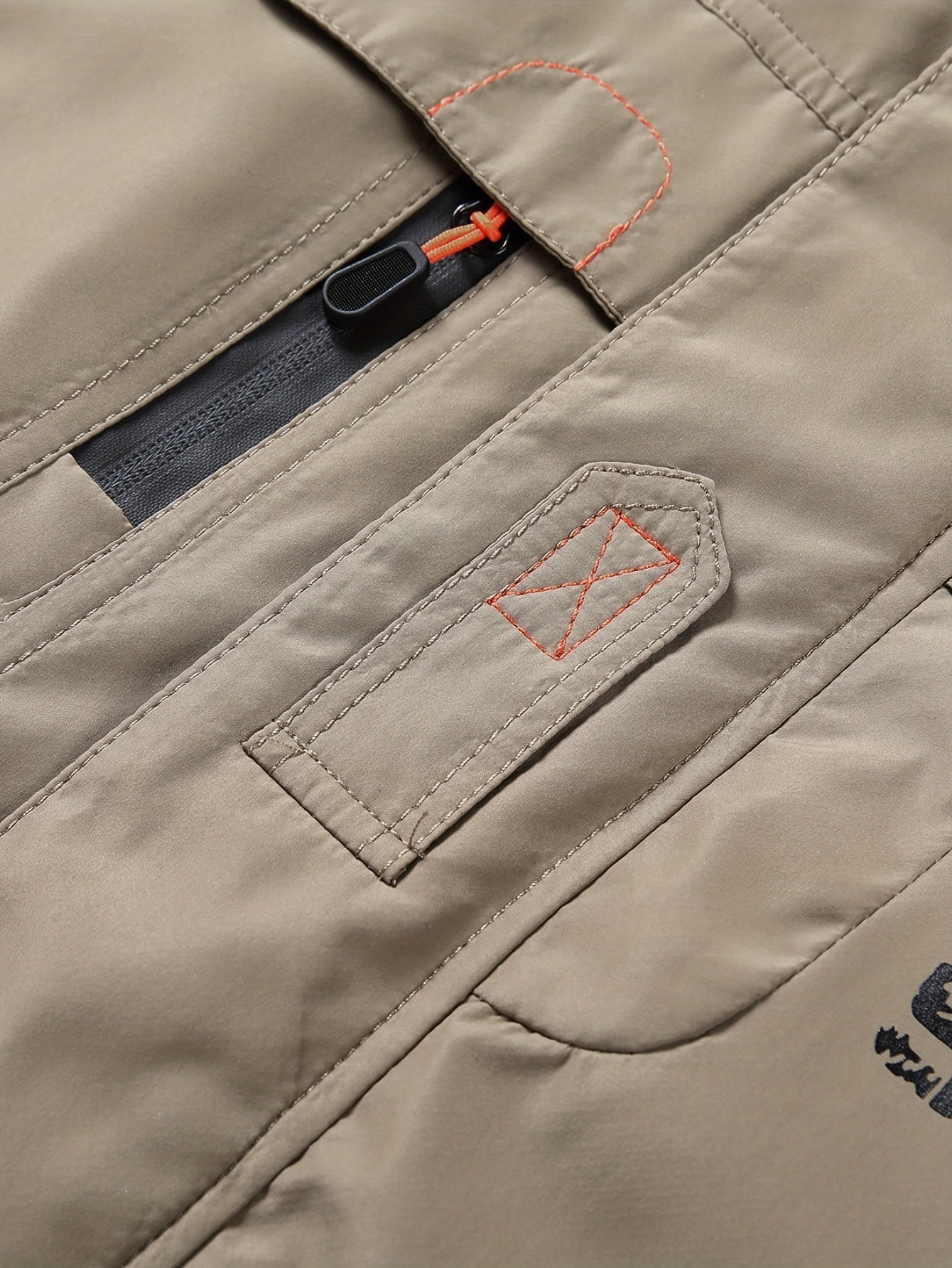 Calda giacca in pile con tasche con patta