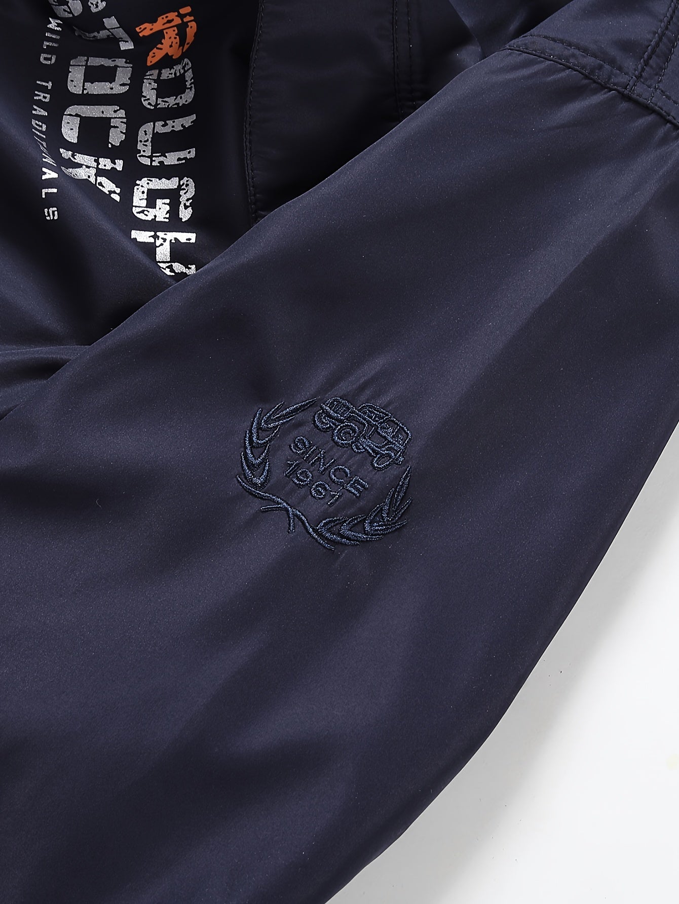 Calda giacca in pile con tasche con patta