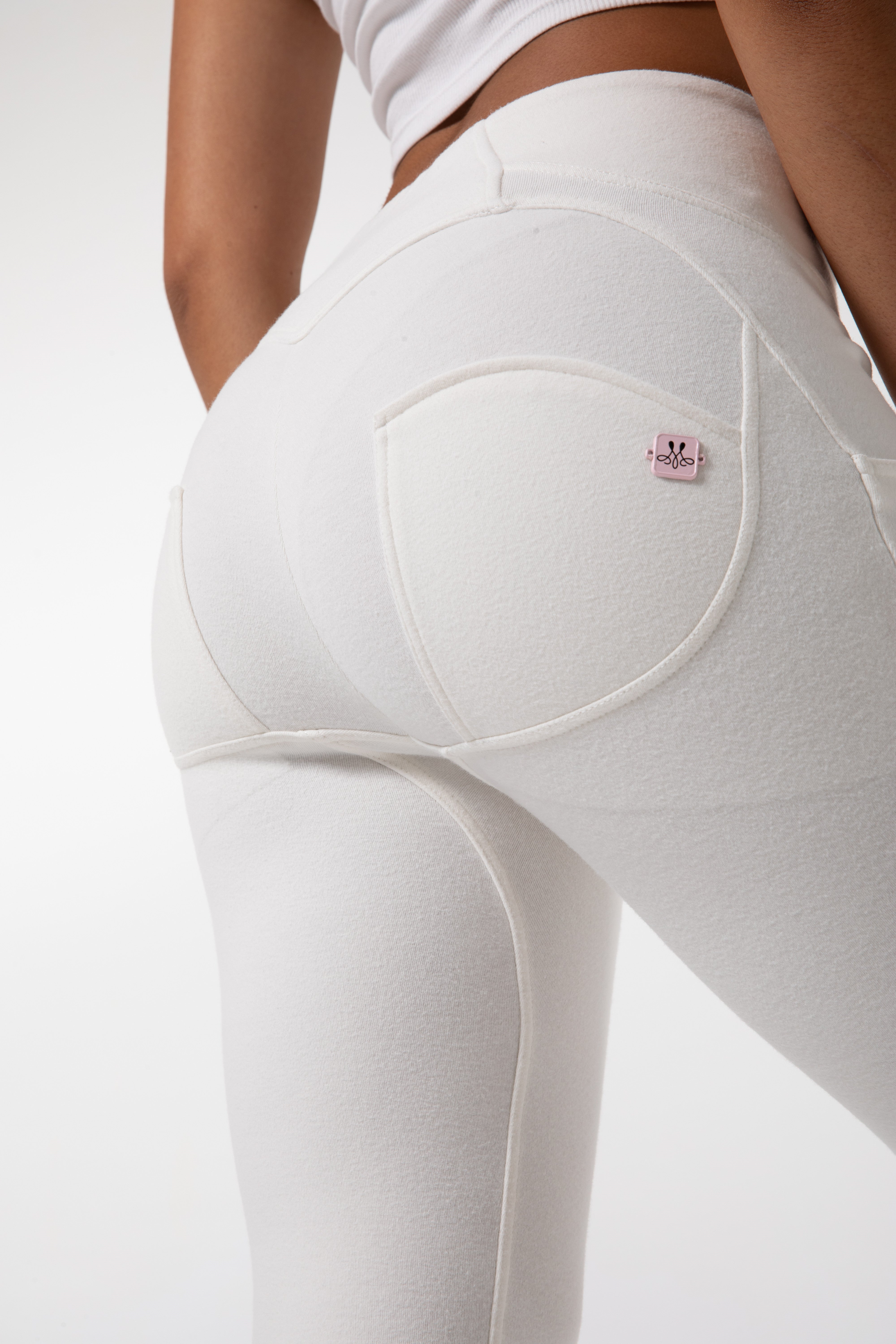 Leggings bianchi attillati a vita alta