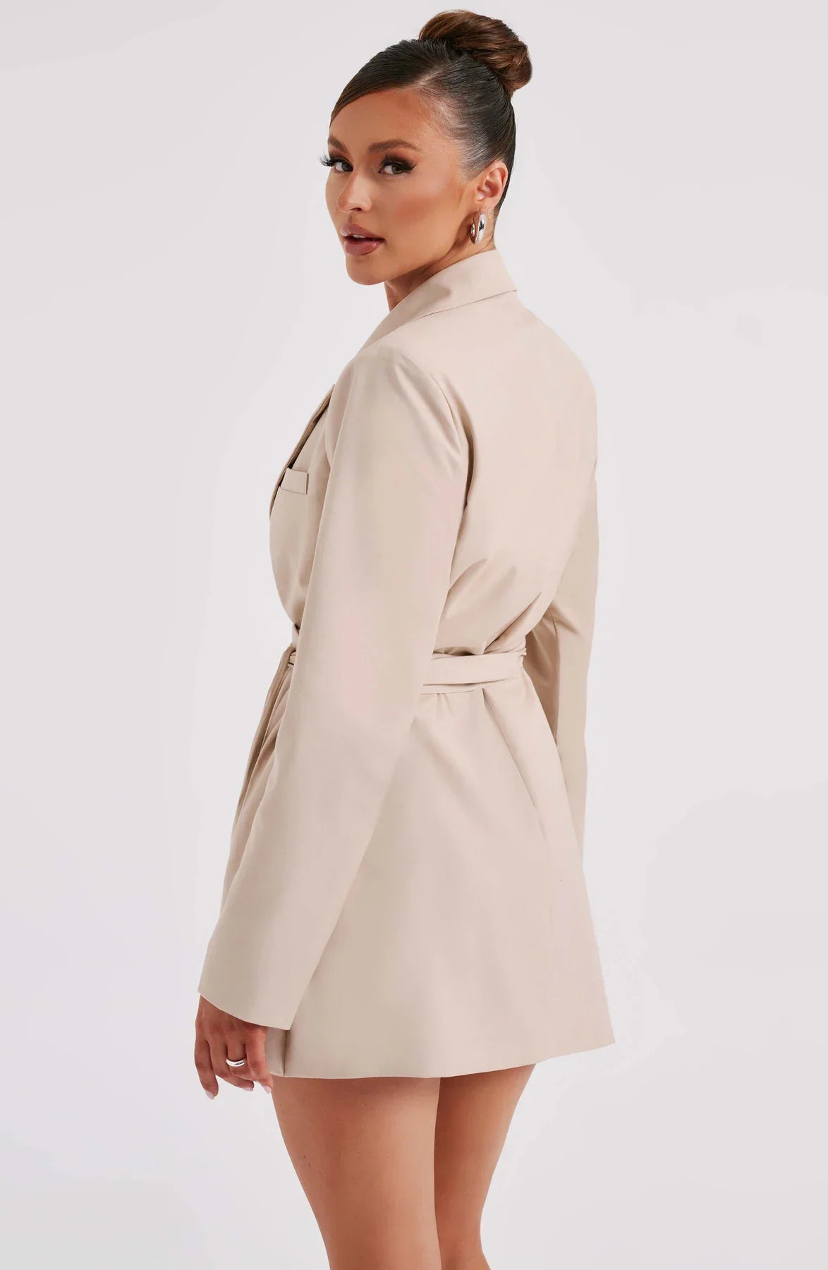 Vestito in costume elegante